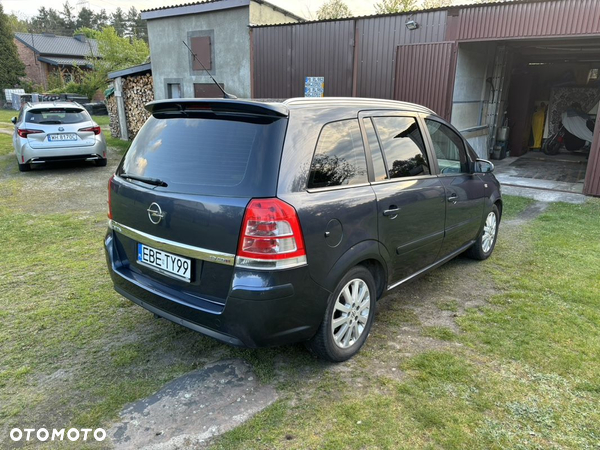 Opel Zafira - 6