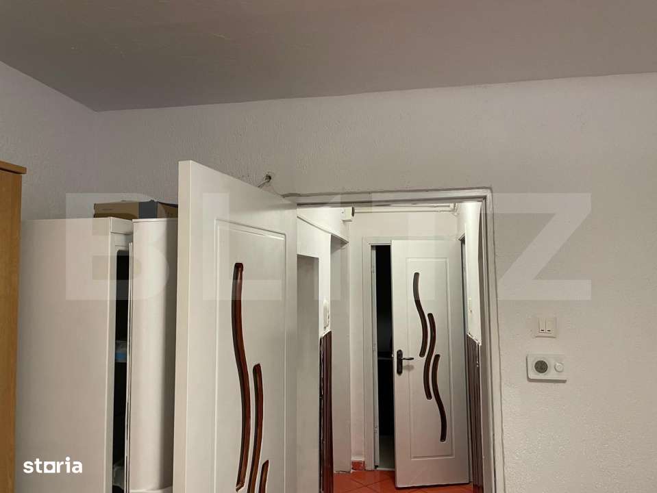 Apartament cu 3 camere, 42MP, Rovinari - Imagine principală: 5/7