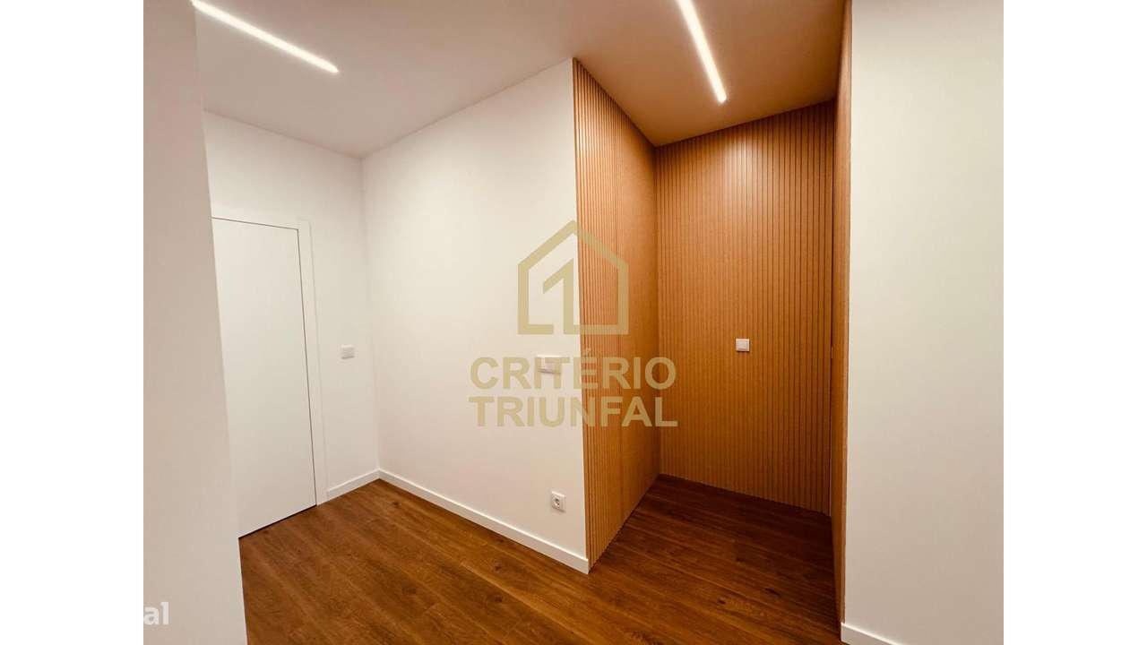 Apartamento T2 Centro de Penafiel - Grande imagem: 5/17