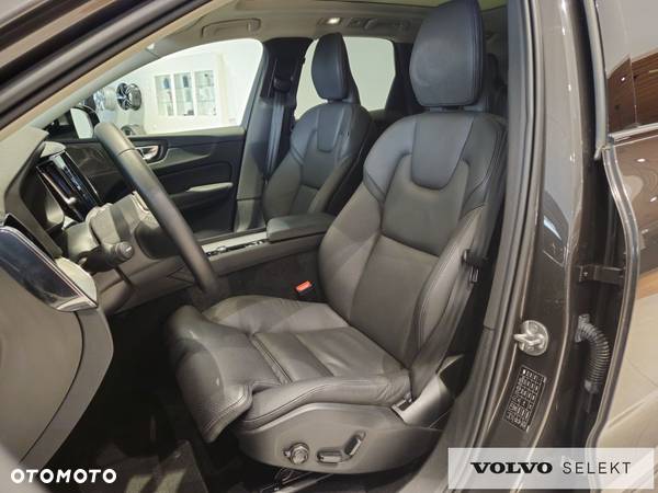 Volvo XC 60 - 12