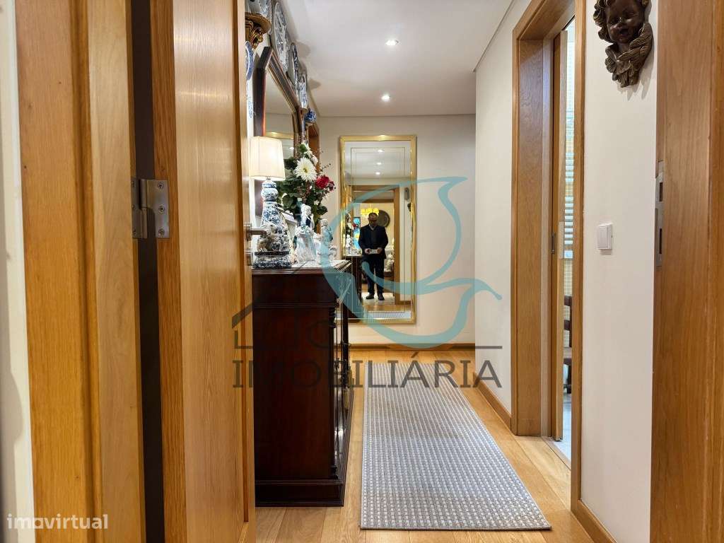 T3 de Luxo com Piso Privativo, Varandas Panorâmicas, Garagem Dupla ...-12