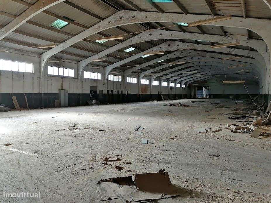 Armazém - Zona de Viana - Neiva - Grande imagem: 2/4