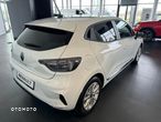 Renault Clio - 6