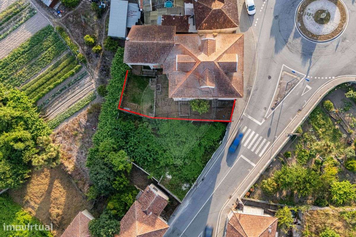 Moradia T8 para venda - Grande imagem: 2/24