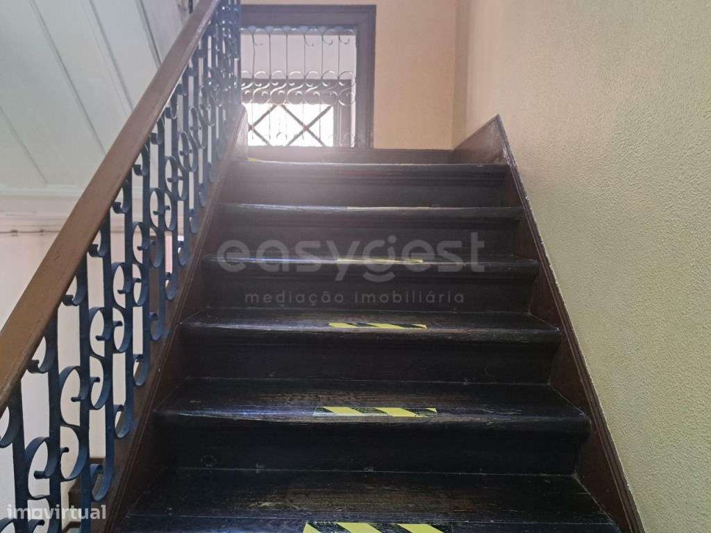 Residencial na Avenida Luisa Todi perto de zona histórica, zona com... - Grande imagem: 5/14