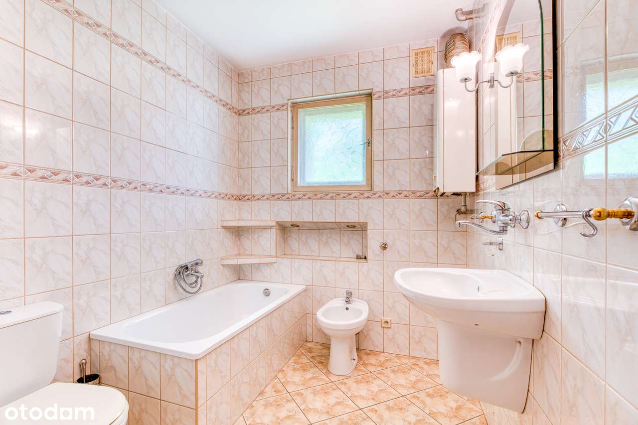 Dom w samym sercu Jarocina – idealny dla jednej lub dwóch rodzin!-13