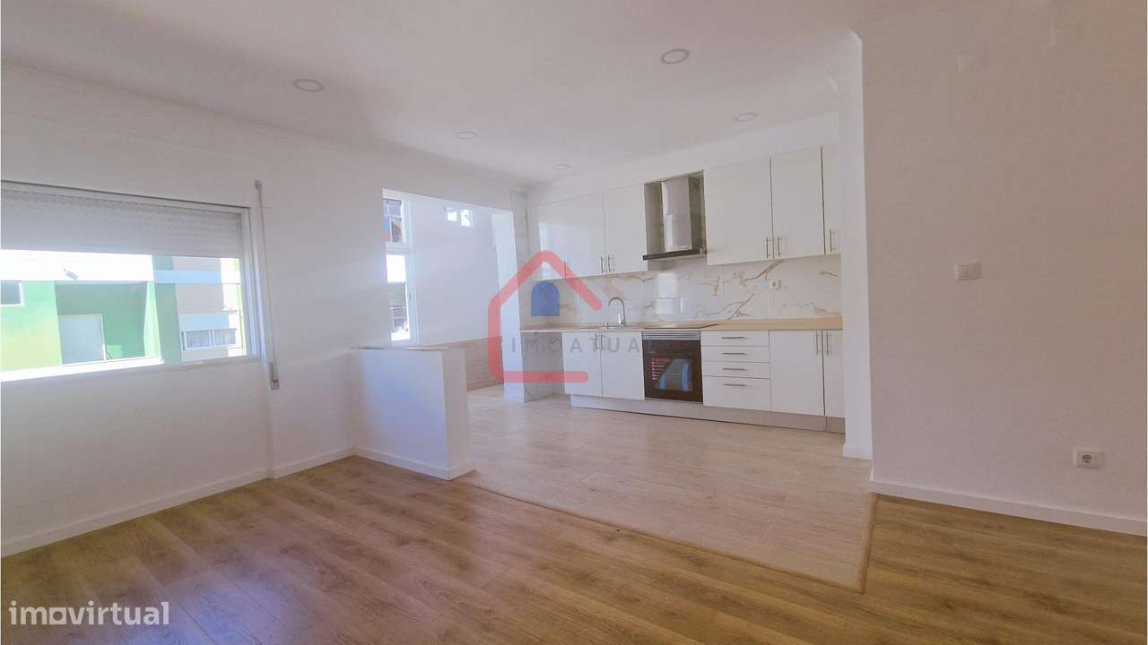 Apartamento T2 em Portugal-4