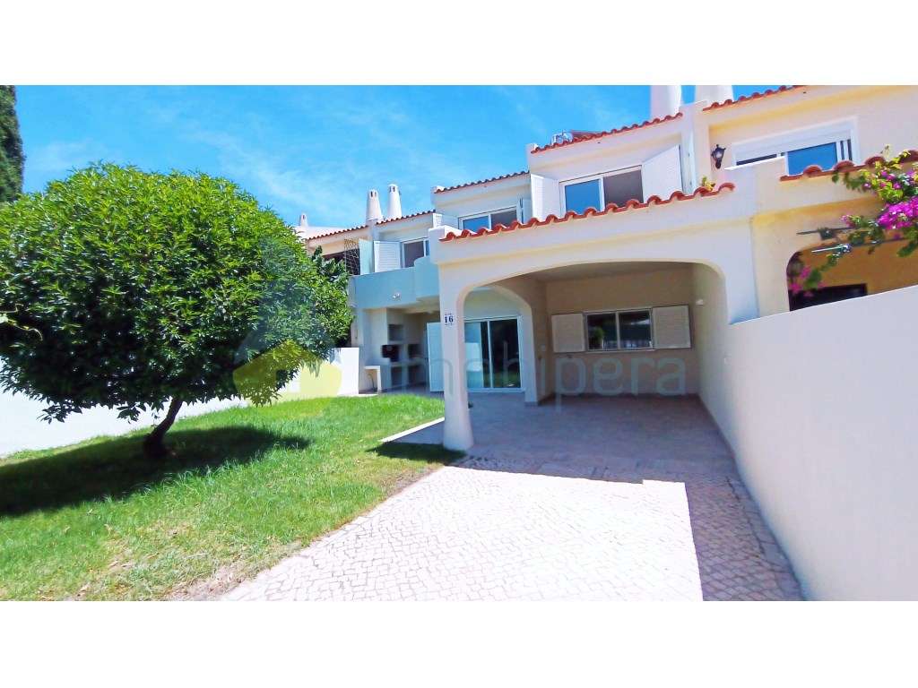 Albufeira-Moradia T3-Perfeita para quem procura conforto e um espaç... - Grande imagem: 1/24