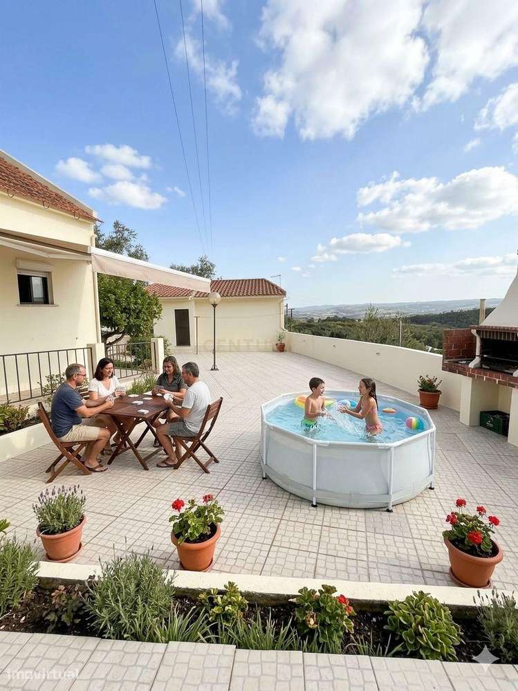 Moradia de Campo com Potencial a 45 Minutos de Lisboa - Grande imagem: 2/23