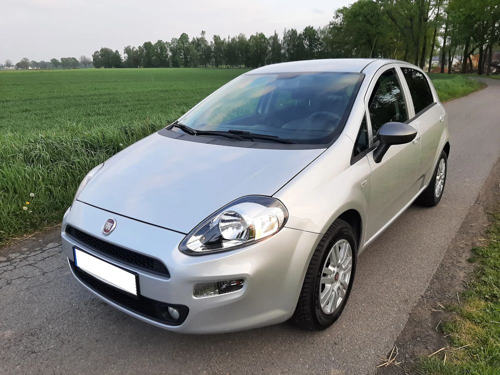 Fiat Punto 1.2 8V Young II 2016