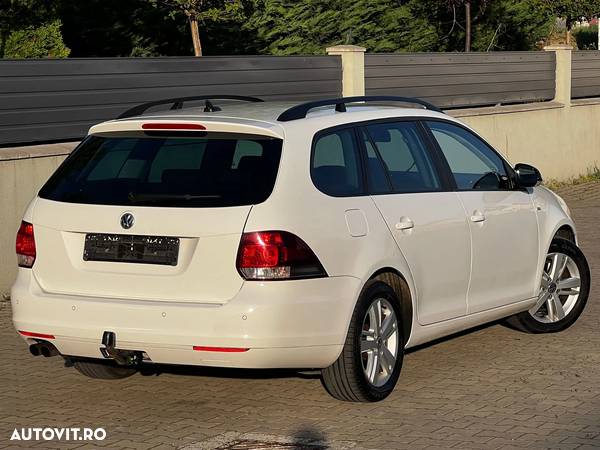 Volkswagen Golf 2.0 TDI DPF DSG MATCH - 14