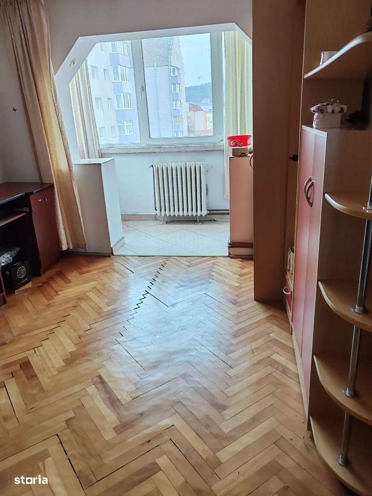Apartament 3 camere decomandat, zona Crinilor - Imagine principală: 2/11
