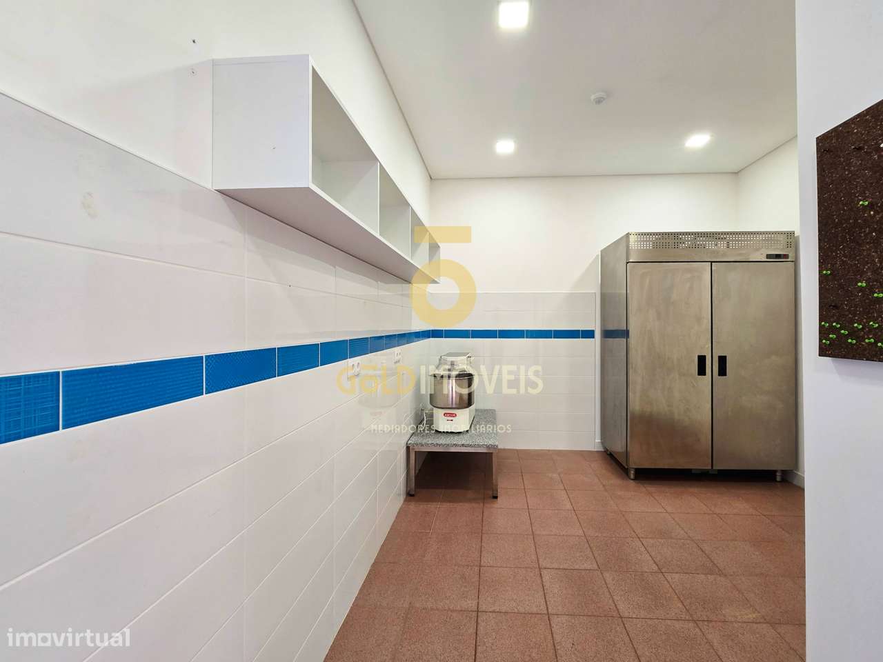 Loja  Venda em Lobão, Gião, Louredo e Guisande,Santa Maria da Feira - Grande imagem: 5/16