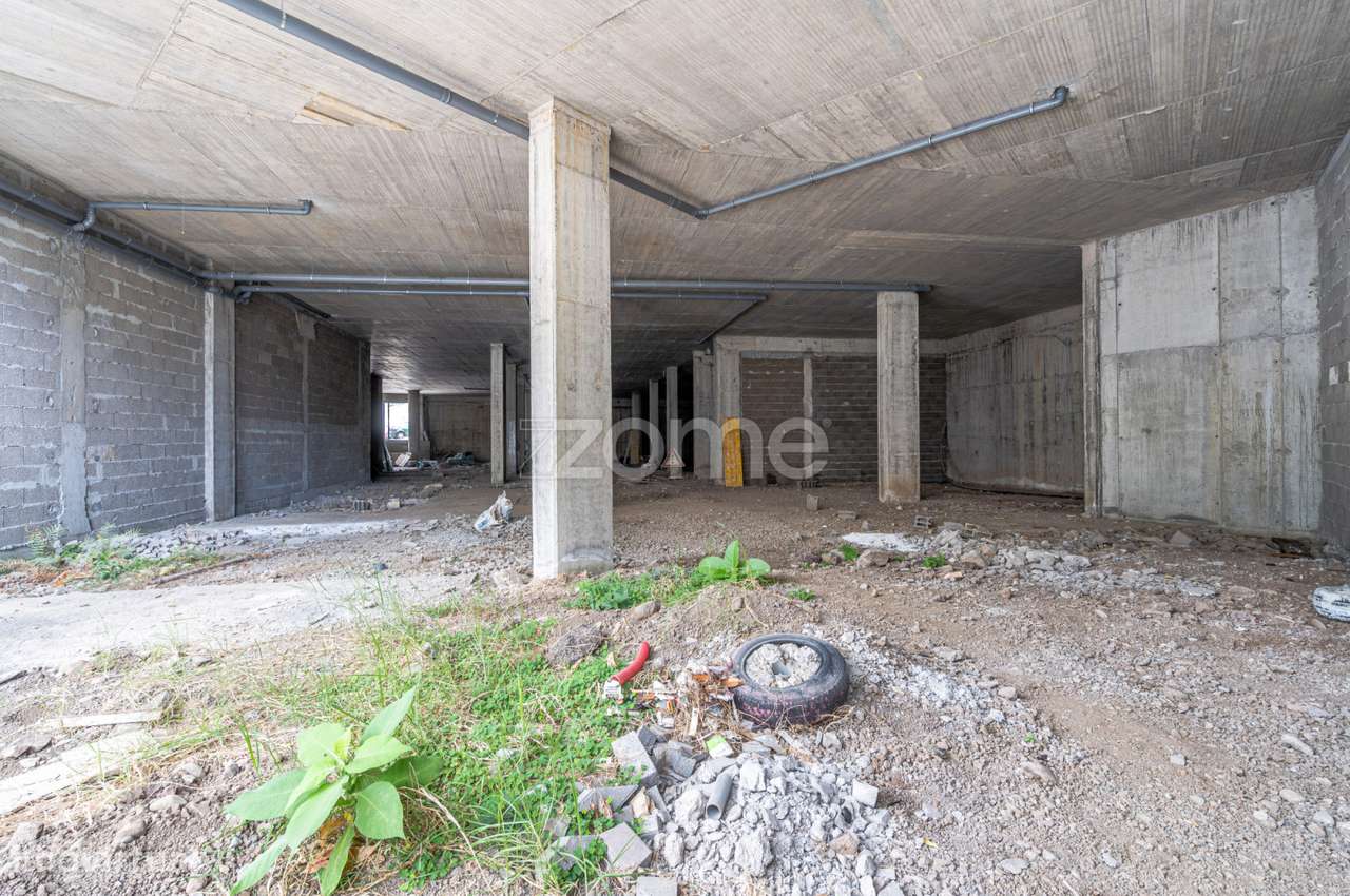 Loja comercial em Machico. - Grande imagem: 2/10