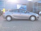 Opel Astra - 4