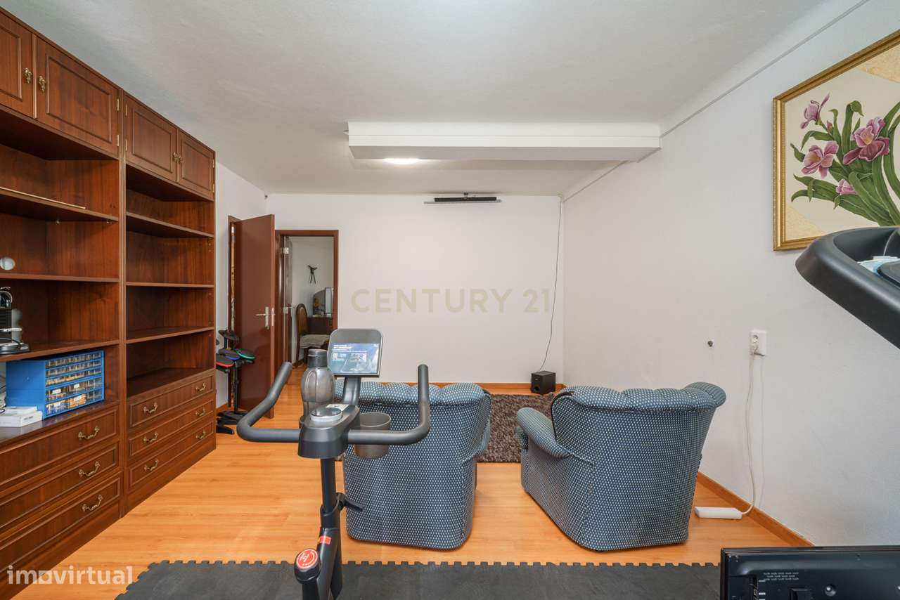 Moradia T5 Premium Inteligente – Sustentabilidade, Conforto e Eficiênc-36