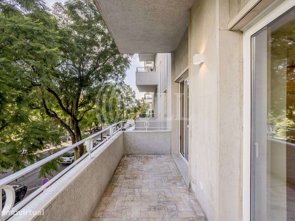 Apartamento T3 remodelado, na Rua Castilho, em Lisboa - Grande imagem: 4/27