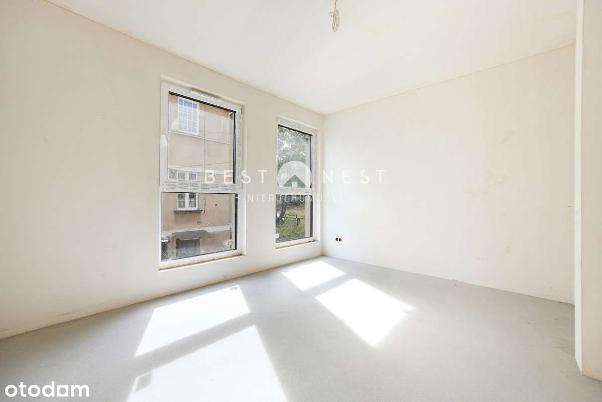 Apartament z ogródkiem oraz windą, obok Parku-2