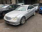 Dezmembrez Mercedes Benz CLK 200 gri Kompressor 2003 - 5