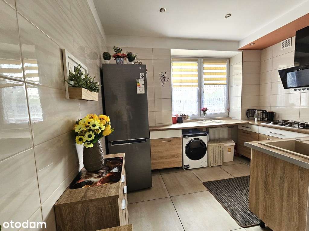 Rozkładowe, ustawne i jasne mieszkanie.-6