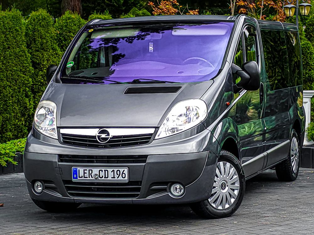 Opel Vivaro I (2001-2014) L1H1 Tour Elegance 2011