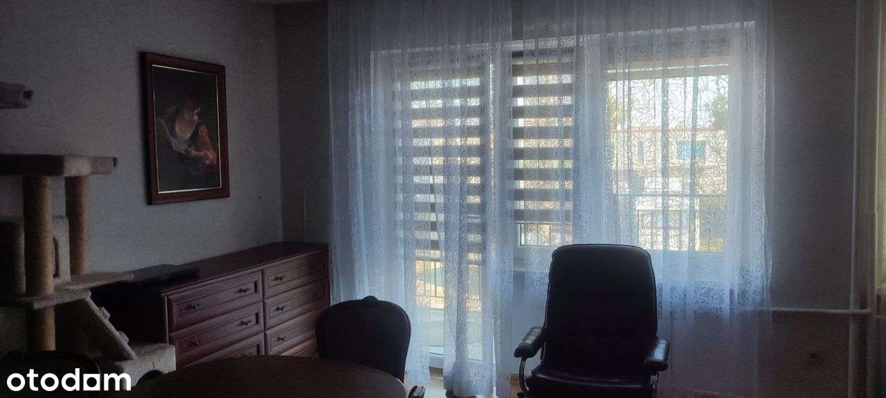 Do sprzedaży bardzo ładny bliźniak w cichej uliczc-3