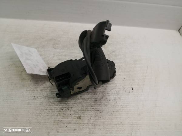 Fecho Da Porta Trás Dto Renault Megane Iii Hatchback (Bz0/1_) - 2