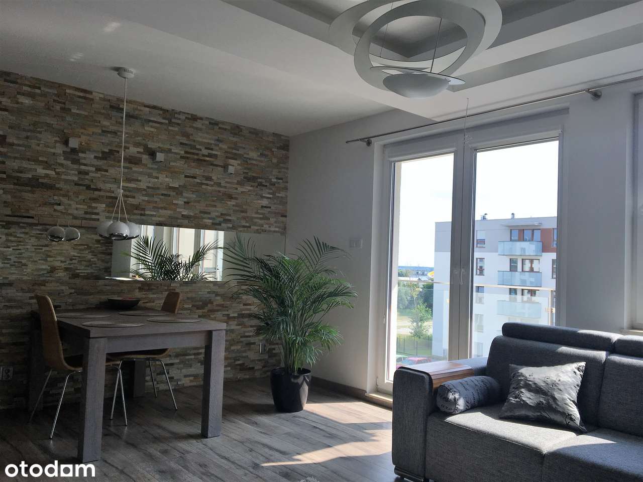 FUNKCJONALNE i KOMFORTOWE mieszkanie z komórką lokatorską i garażem - Pełny obrazek: 3/14