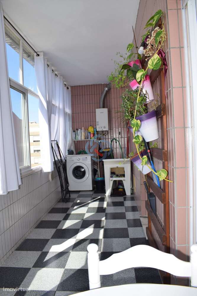Apartamento T1 no centro de Santa Maria da Feira-1