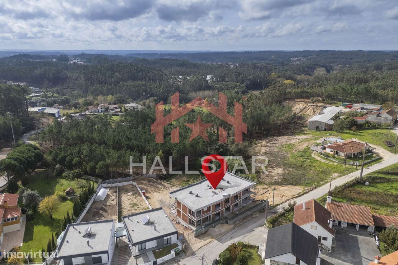 Apartamento T3 / Condomínio Fechado Vale dos Vidoeiros / Leiria-19