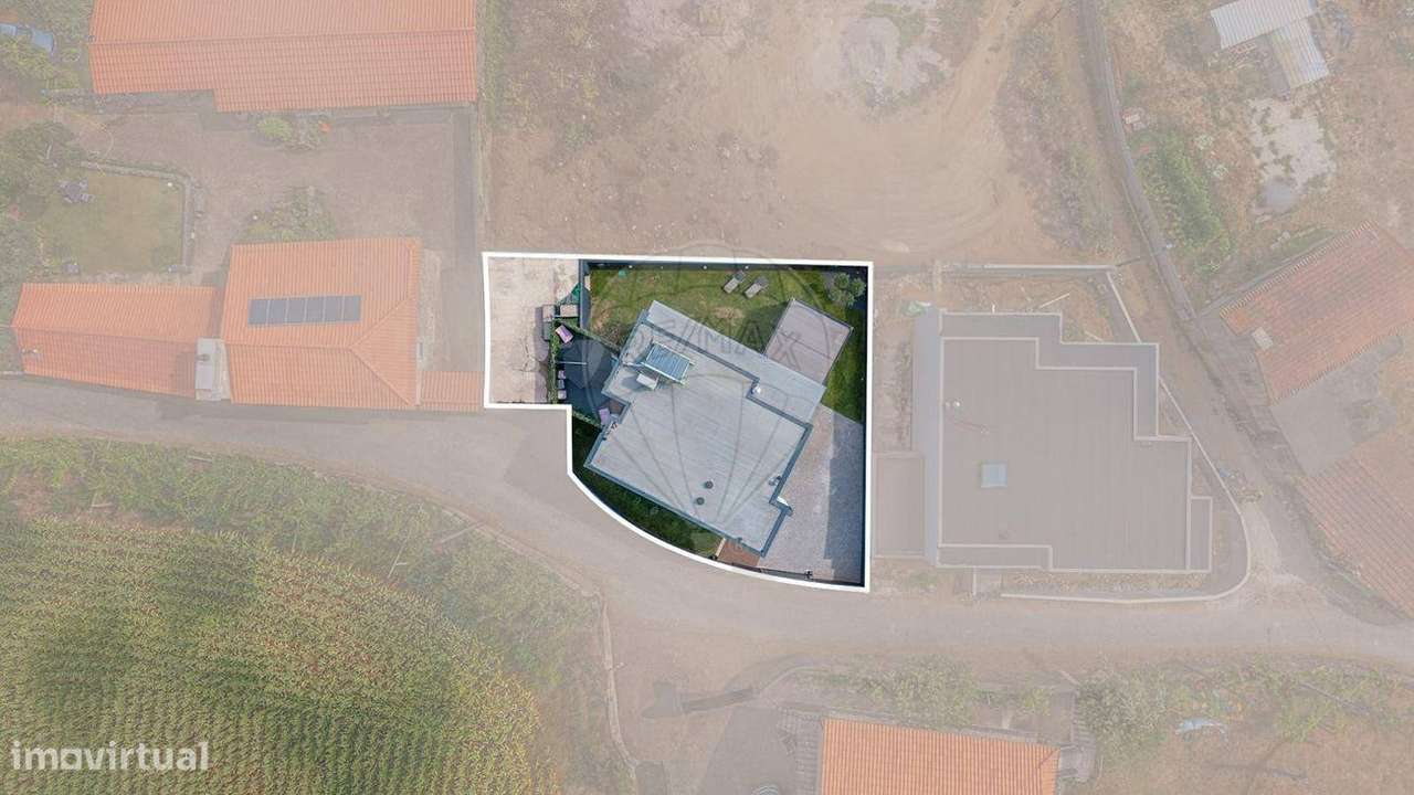 Moradia T3 em Gemeses, Esposende-45