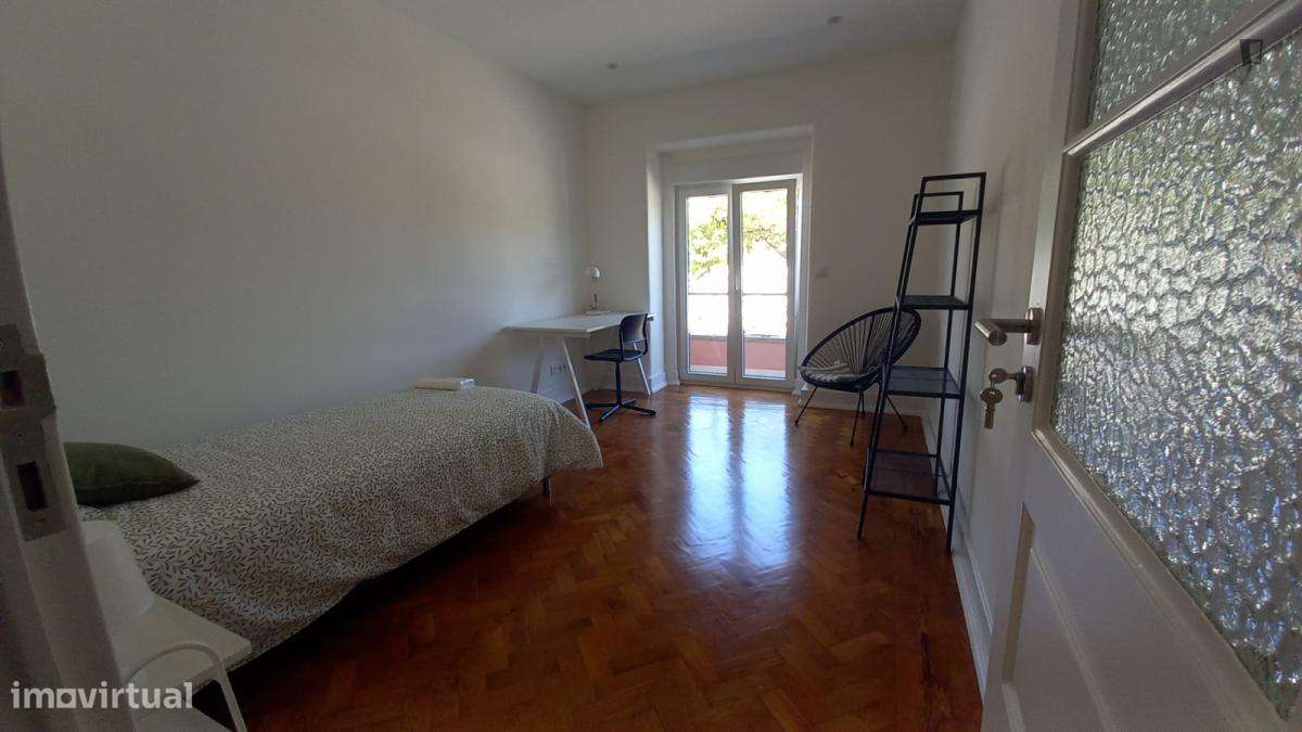Quarto - localizado em Entrecampos Lisbon - Grande imagem: 3/8