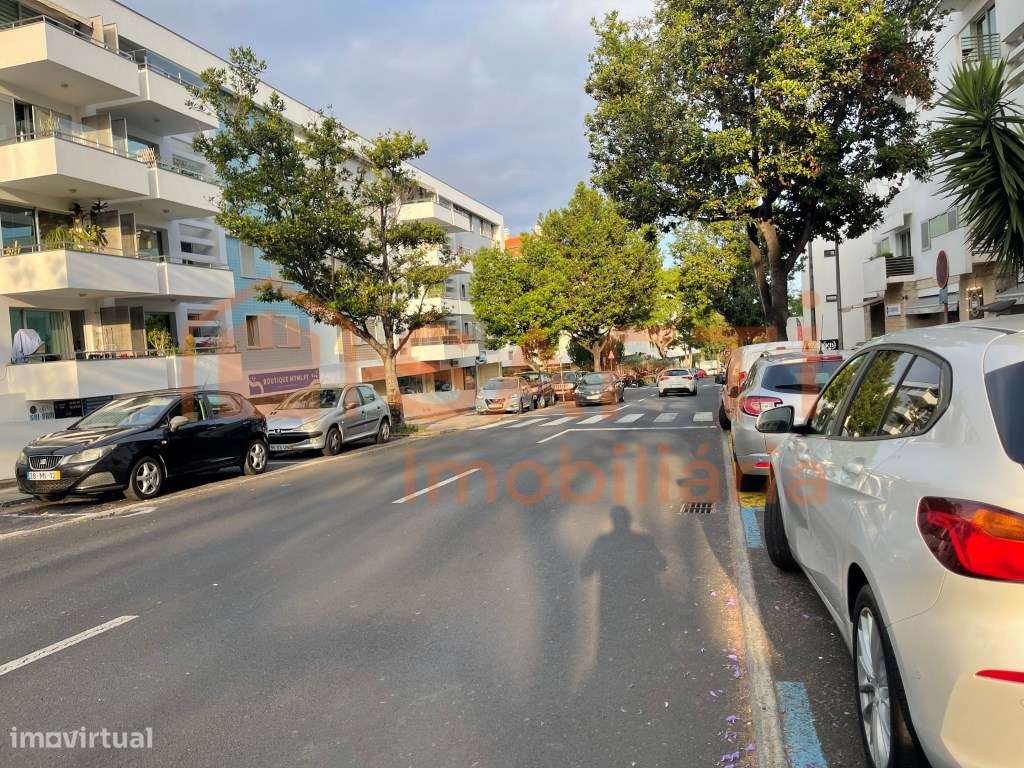VENDA LOCAL Comercial en SÃO MARTINHO - FUNCHAL - Grande imagem: 3/11