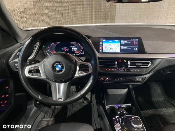 BMW Seria 2 218i M Sport - 6