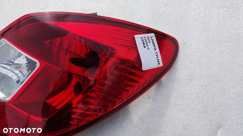 LAMPA TYLNA TYŁ LEWA OPEL CORSA D - 2