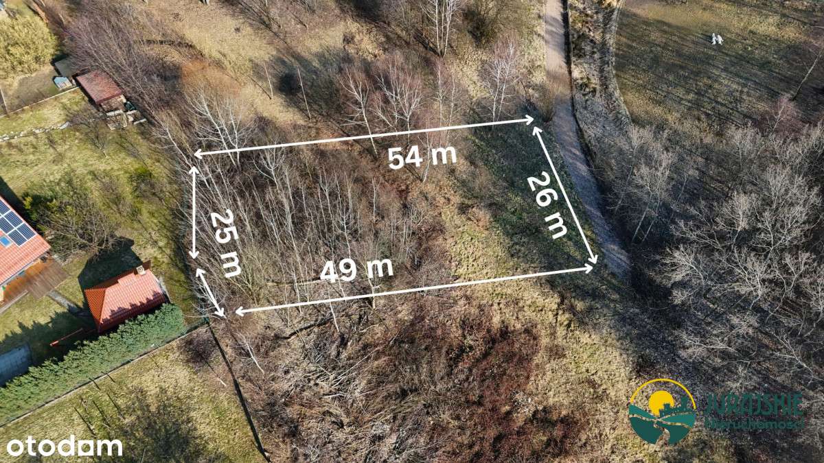 Działka budowlana w kameralnym miejscu-0