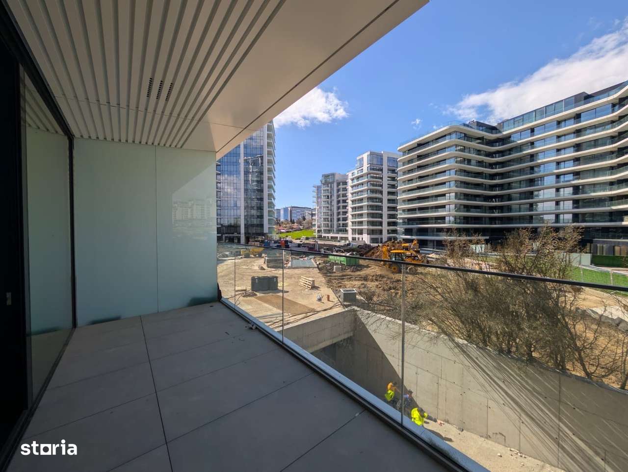 Premium Studio Investment One Lake Club