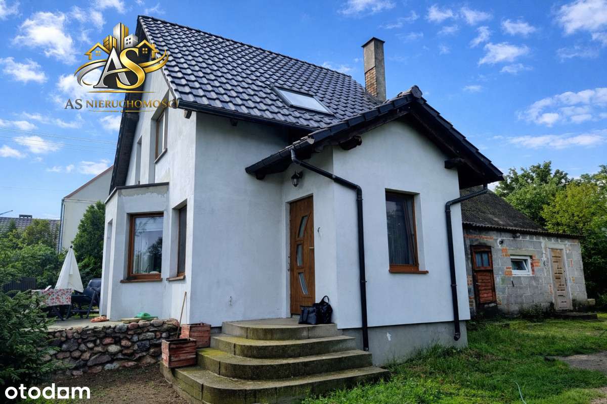 Dom dwulokalowy blisko jeziora-0