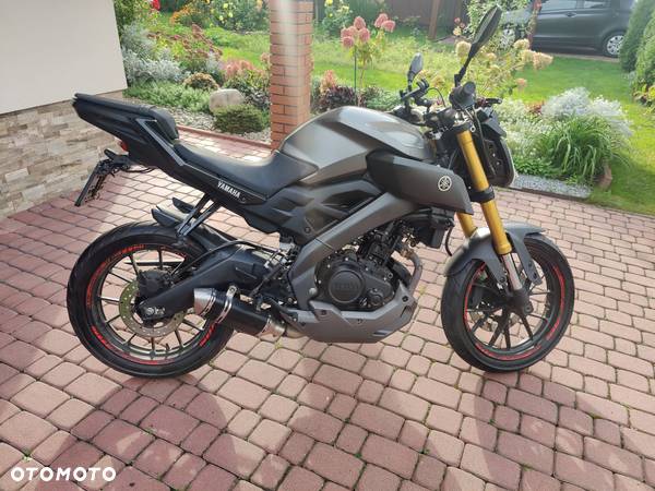 Yamaha MT - 5