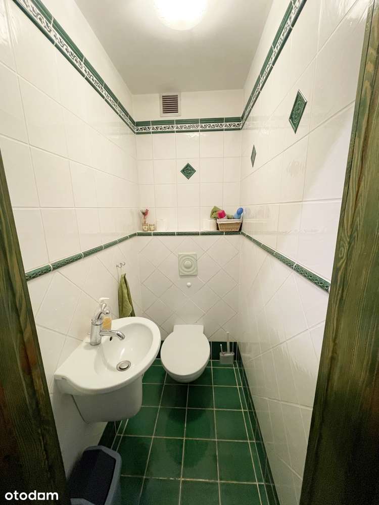 Kompaktowy szereg do zamieszkania !-7