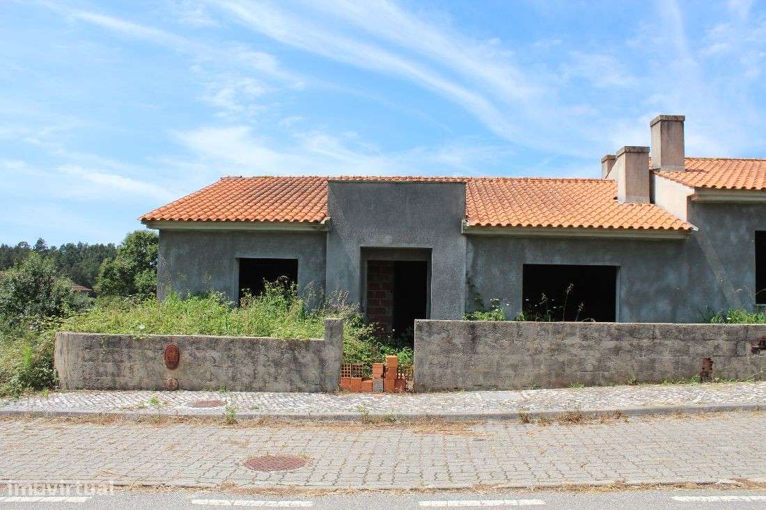 Excelente Negócio! 2 Moradias T3 Branca - Grande imagem: 4/29