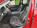 Volvo V60 Cross Country D4 AWD Geartronic - 29