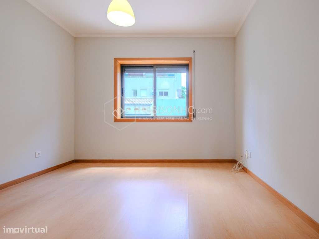Apartamento T2 c/ Terraço | Baguim do Monte | Gondomar-12
