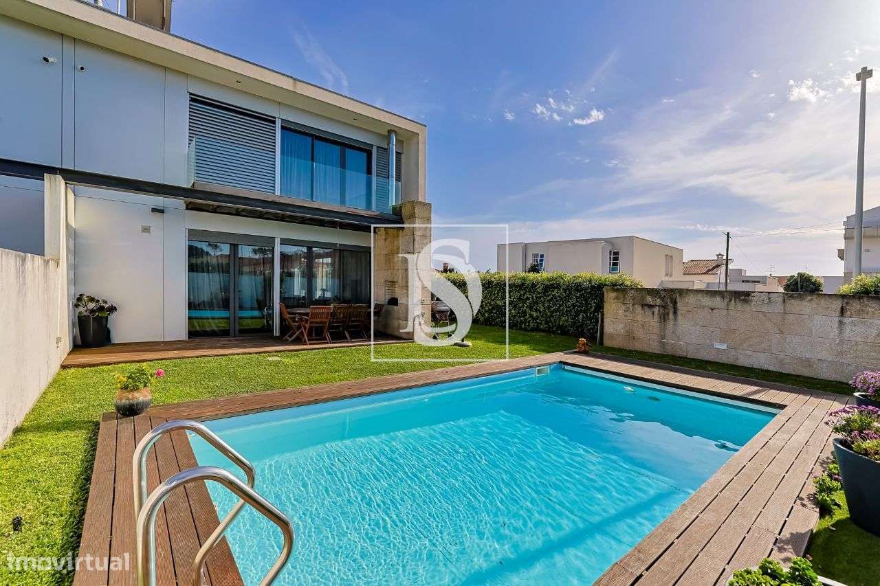 Moradia de Luxo, T4, em Esposende com piscina e vista mar.-35