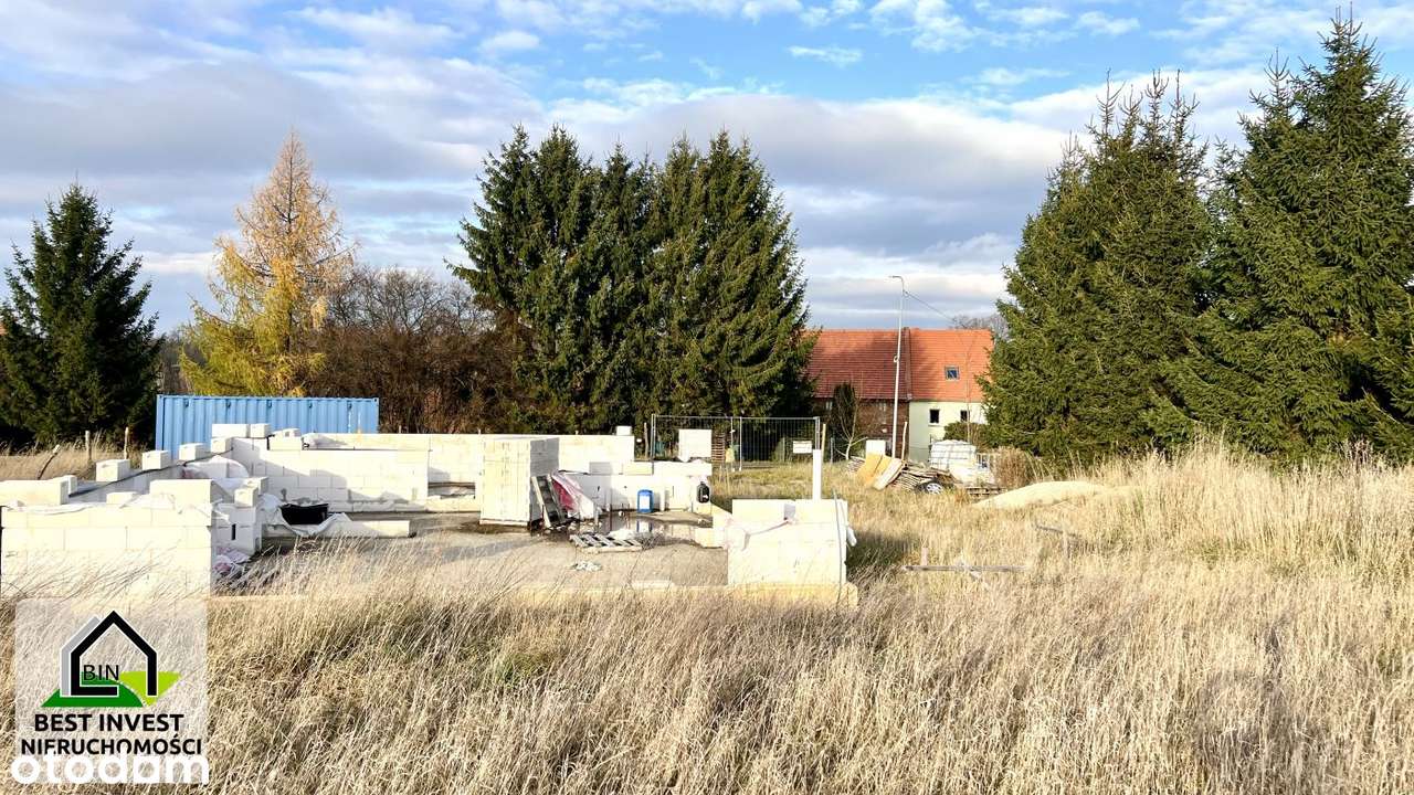 Działka z rozpoczętą budową domu dla rodziny-19