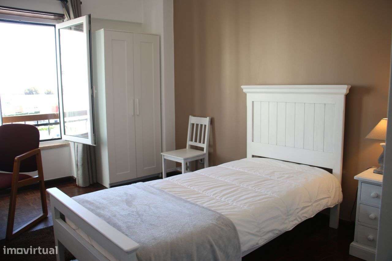 T4 (T5) , Vistas, 2 Elevadores - Centro Carnaxide-27