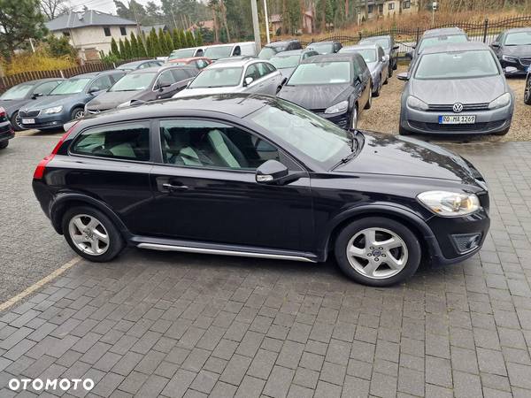 Volvo C30 D2 DRIVe R-Design Start-Stop - 2