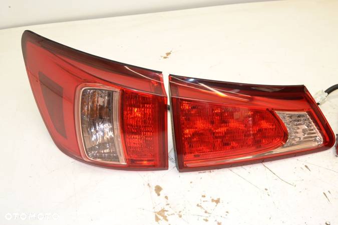 Lampy tył komplet Lexus IS 220 250 300 350 - 4