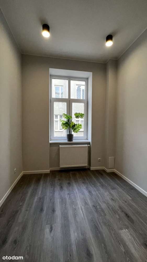 Kawalerka w centrum- al. 1 Maja 35 - Pełny obrazek: 2/7