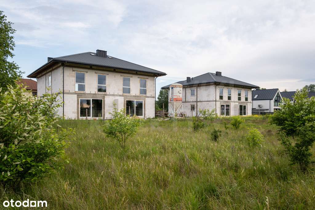 Nowoczesny dom w zielonej okolicy.-16